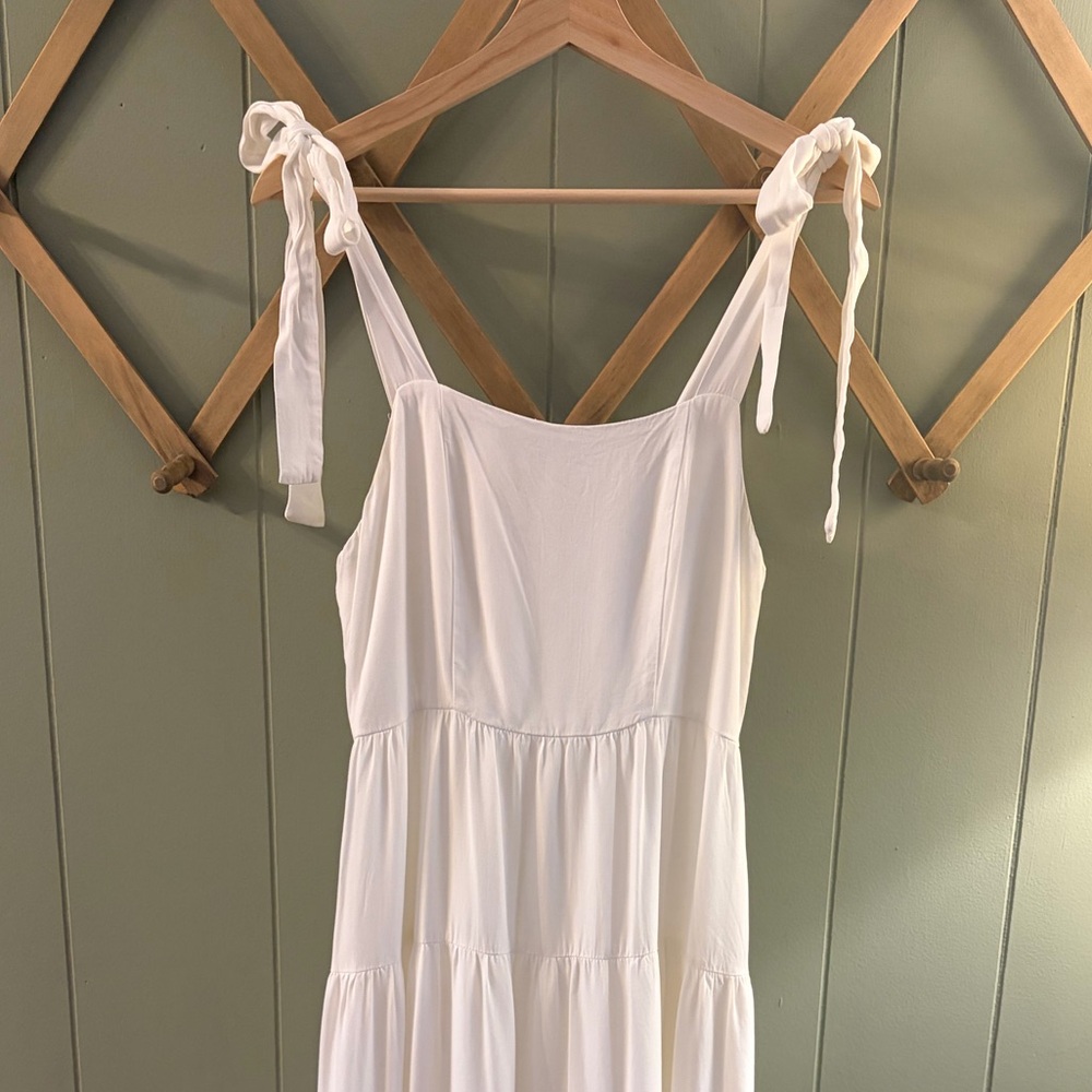 White tie-strap maxi dress